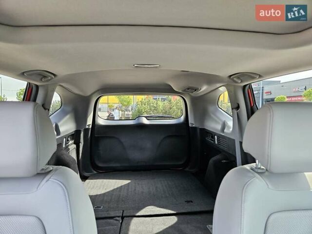 Красный Хонда СРВ, объемом двигателя 2 л и пробегом 25 тыс. км за 32000 $, фото 32 на Automoto.ua