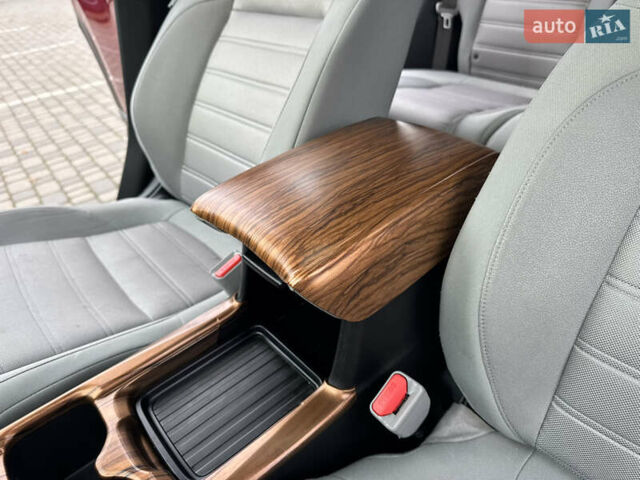 Красный Хонда СРВ, объемом двигателя 2 л и пробегом 88 тыс. км за 25400 $, фото 50 на Automoto.ua