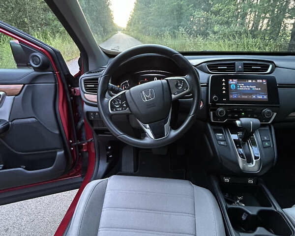Красный Хонда СРВ, объемом двигателя 1.5 л и пробегом 19 тыс. км за 24999 $, фото 4 на Automoto.ua