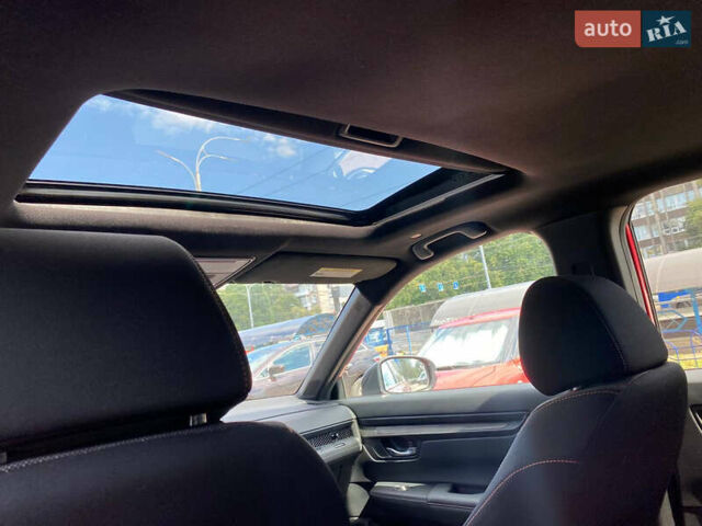 Червоний Хонда СРВ, об'ємом двигуна 2 л та пробігом 14 тис. км за 29900 $, фото 18 на Automoto.ua