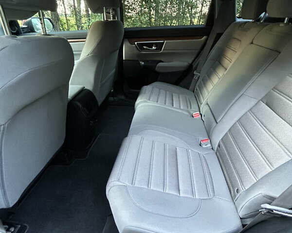 Красный Хонда СРВ, объемом двигателя 1.5 л и пробегом 19 тыс. км за 24999 $, фото 6 на Automoto.ua