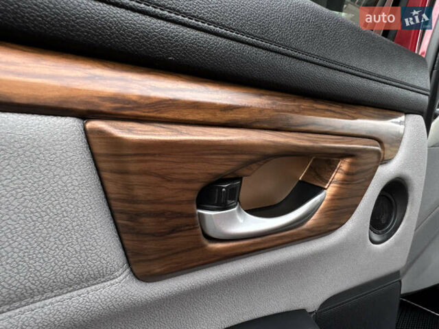 Красный Хонда СРВ, объемом двигателя 2 л и пробегом 88 тыс. км за 25400 $, фото 20 на Automoto.ua