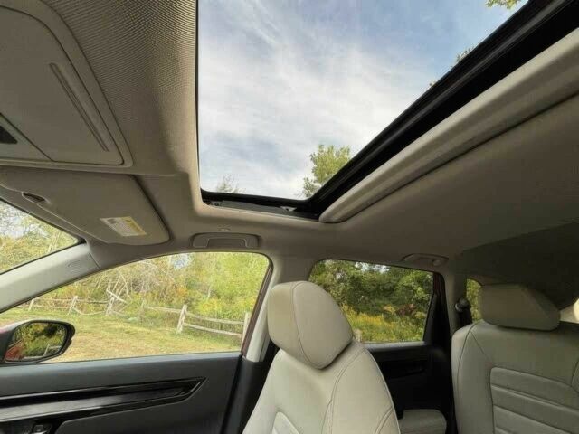 Красный Хонда СРВ, объемом двигателя 1.5 л и пробегом 19 тыс. км за 26700 $, фото 10 на Automoto.ua