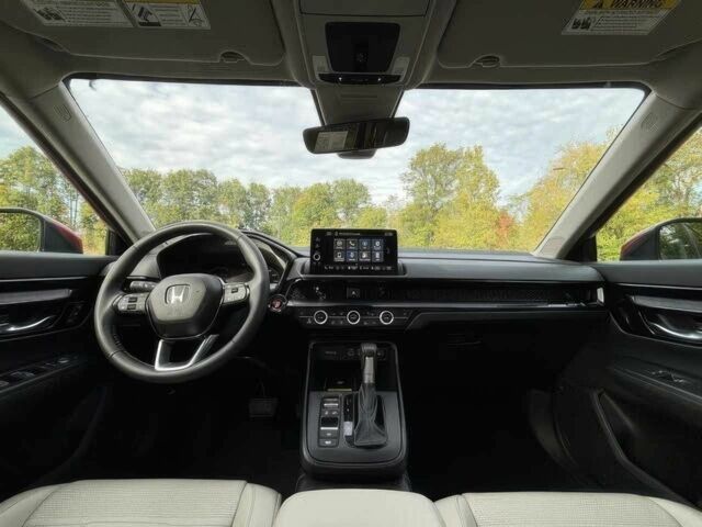 Красный Хонда СРВ, объемом двигателя 1.5 л и пробегом 16 тыс. км за 22000 $, фото 6 на Automoto.ua