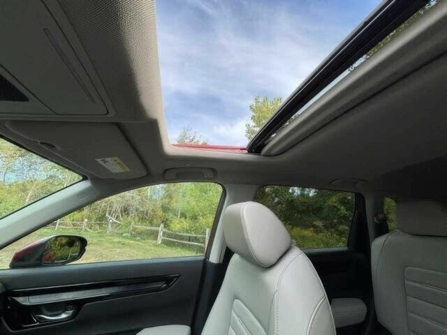 Красный Хонда СРВ, объемом двигателя 1.5 л и пробегом 22 тыс. км за 24800 $, фото 10 на Automoto.ua