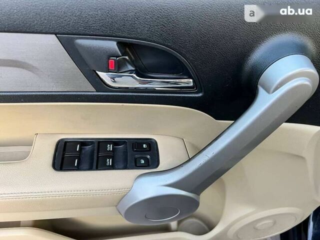 Хонда СРВ, об'ємом двигуна 2.2 л та пробігом 217 тис. км за 10500 $, фото 13 на Automoto.ua