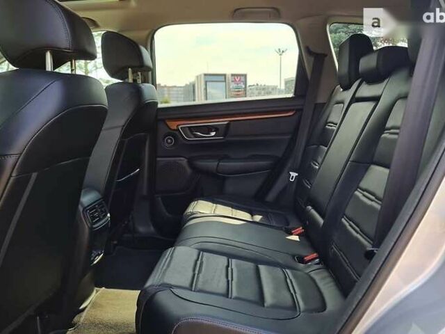 Хонда СРВ, объемом двигателя 1.5 л и пробегом 130 тыс. км за 22999 $, фото 16 на Automoto.ua