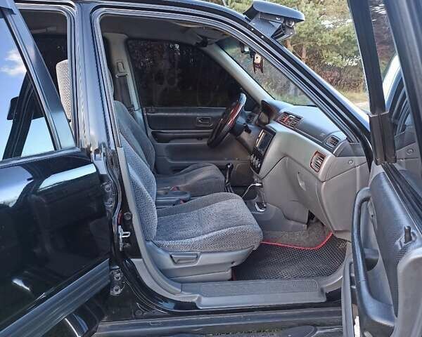Хонда СРВ, объемом двигателя 1.97 л и пробегом 285 тыс. км за 6000 $, фото 19 на Automoto.ua