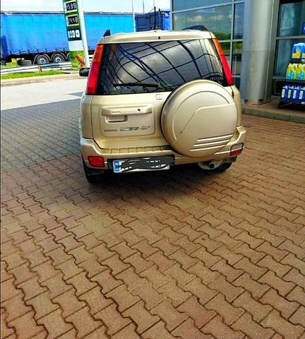 Хонда СРВ, объемом двигателя 20 л и пробегом 330 тыс. км за 4850 $, фото 1 на Automoto.ua