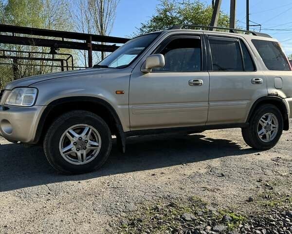 Хонда СРВ, объемом двигателя 2 л и пробегом 306 тыс. км за 5300 $, фото 3 на Automoto.ua