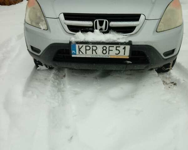 Хонда СРВ, объемом двигателя 2 л и пробегом 340 тыс. км за 5200 $, фото 1 на Automoto.ua