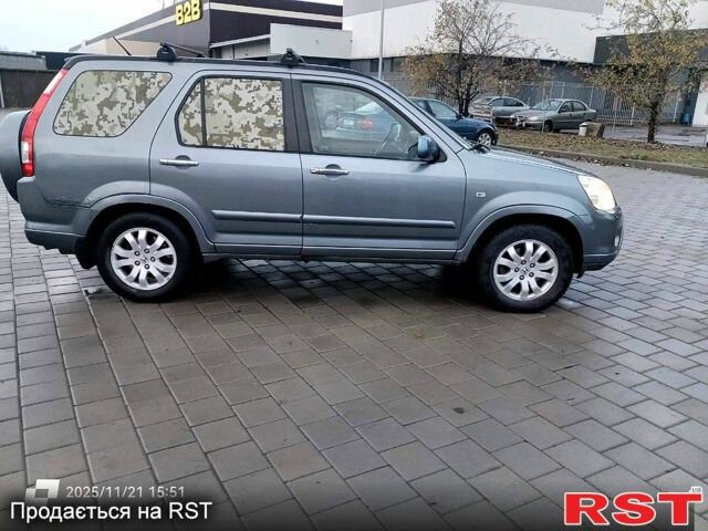 Хонда СРВ, объемом двигателя 2.2 л и пробегом 300 тыс. км за 4999 $, фото 5 на Automoto.ua