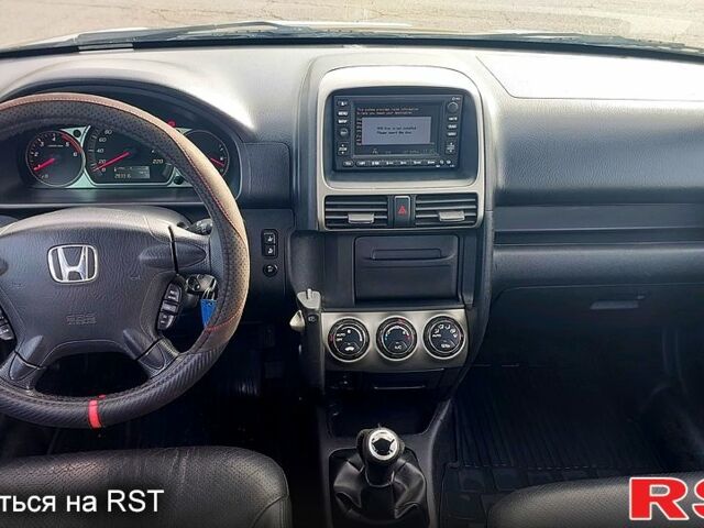 Хонда СРВ, объемом двигателя 2.2 л и пробегом 283 тыс. км за 4799 $, фото 6 на Automoto.ua
