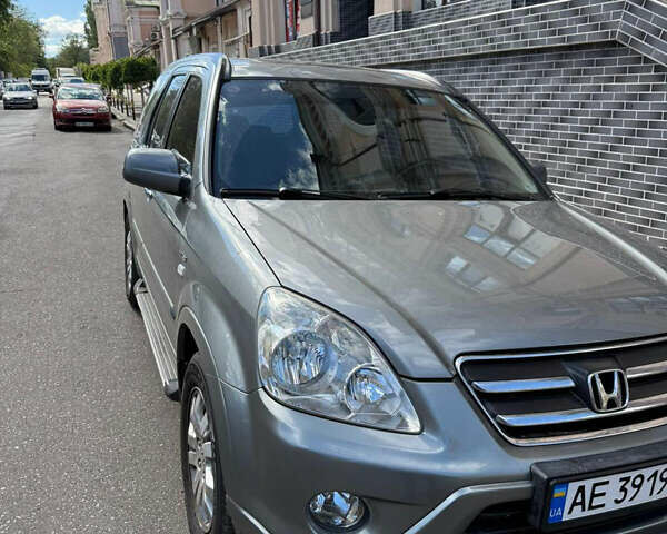 Хонда СРВ, объемом двигателя 2 л и пробегом 196 тыс. км за 8000 $, фото 4 на Automoto.ua