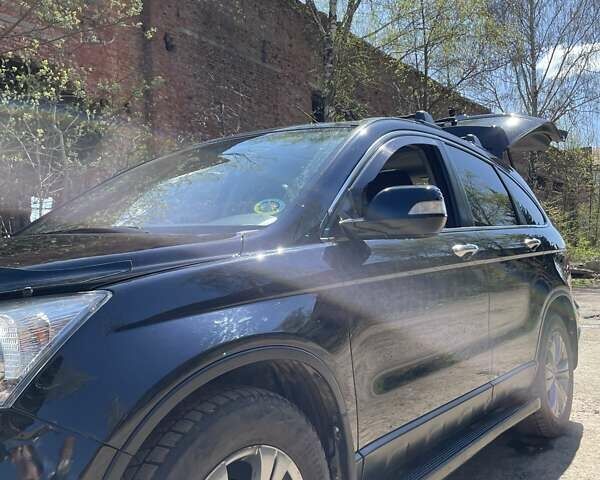 Хонда СРВ, объемом двигателя 2 л и пробегом 290 тыс. км за 10500 $, фото 1 на Automoto.ua