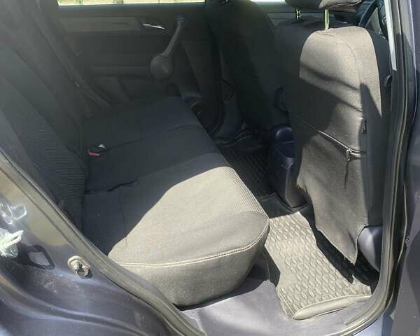 Хонда СРВ, объемом двигателя 2 л и пробегом 215 тыс. км за 9800 $, фото 2 на Automoto.ua
