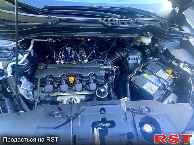 Хонда СРВ, объемом двигателя 2 л и пробегом 303 тыс. км за 9800 $, фото 5 на Automoto.ua