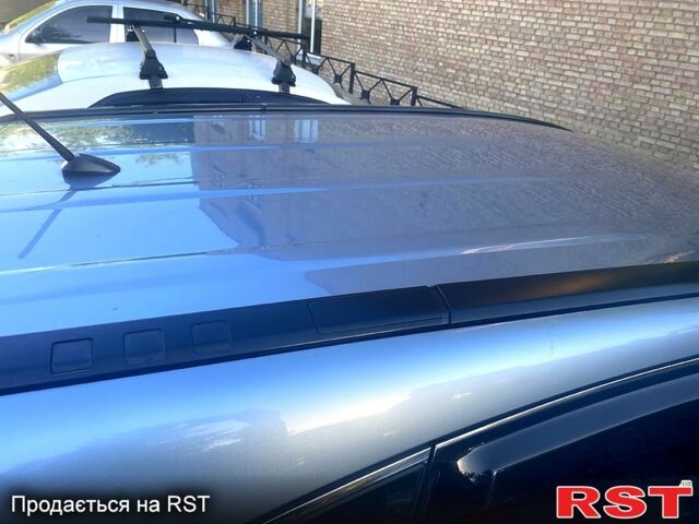 Хонда СРВ, объемом двигателя 2 л и пробегом 303 тыс. км за 9800 $, фото 2 на Automoto.ua