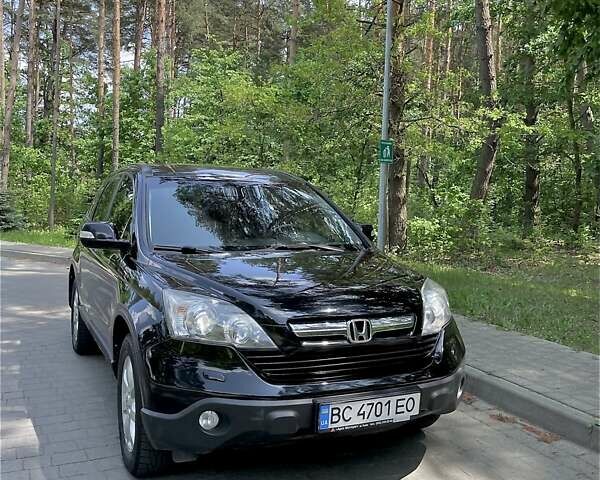 Хонда СРВ, объемом двигателя 2 л и пробегом 176 тыс. км за 9800 $, фото 1 на Automoto.ua
