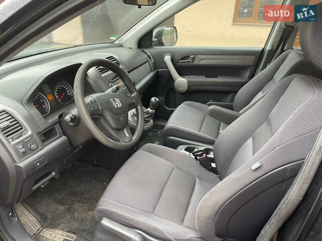 Хонда СРВ, объемом двигателя 2.2 л и пробегом 313 тыс. км за 5500 $, фото 8 на Automoto.ua