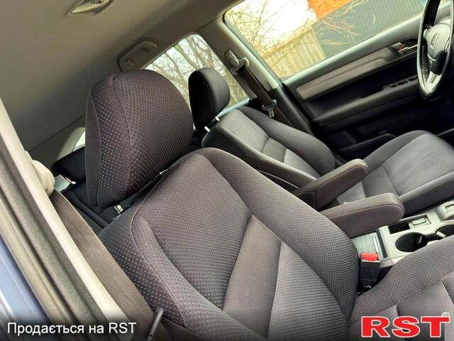 Хонда СРВ, об'ємом двигуна 2 л та пробігом 187 тис. км за 10950 $, фото 8 на Automoto.ua