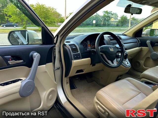 Хонда СРВ, объемом двигателя 2.4 л и пробегом 231 тыс. км за 9300 $, фото 2 на Automoto.ua