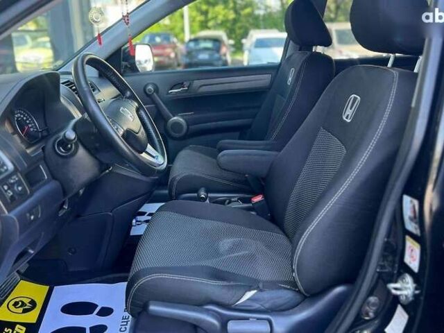 Хонда СРВ, объемом двигателя 2.2 л и пробегом 218 тыс. км за 12600 $, фото 10 на Automoto.ua