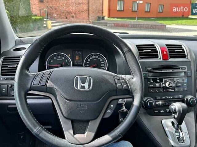 Хонда СРВ, объемом двигателя 2 л и пробегом 170 тыс. км за 10000 $, фото 5 на Automoto.ua