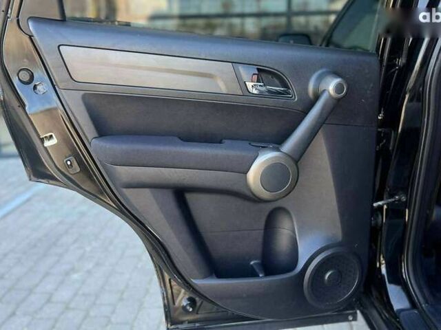 Хонда СРВ, объемом двигателя 2.2 л и пробегом 218 тыс. км за 12600 $, фото 22 на Automoto.ua
