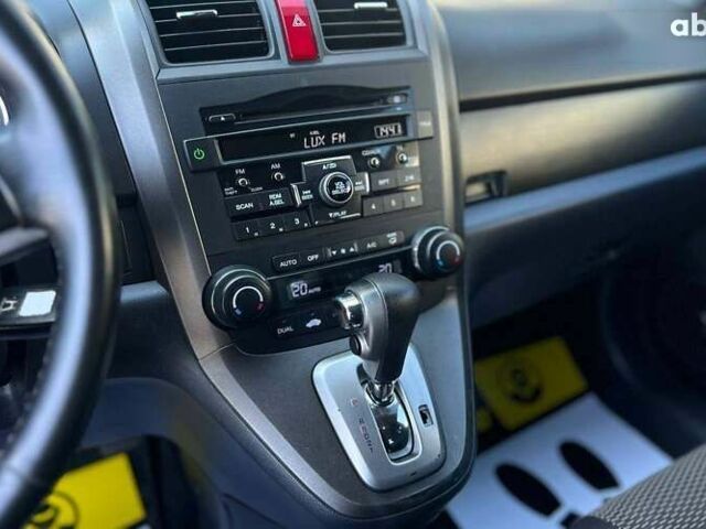 Хонда СРВ, объемом двигателя 2.2 л и пробегом 218 тыс. км за 12600 $, фото 17 на Automoto.ua