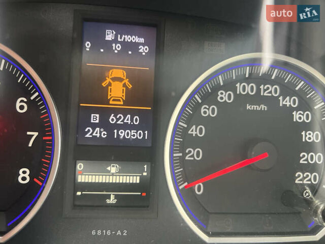 Хонда СРВ, объемом двигателя 2.4 л и пробегом 190 тыс. км за 13500 $, фото 1 на Automoto.ua