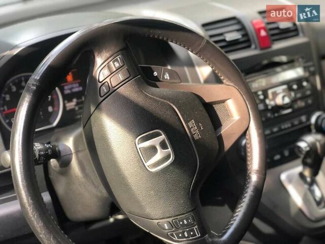 Хонда СРВ, объемом двигателя 2 л и пробегом 260 тыс. км за 10500 $, фото 4 на Automoto.ua