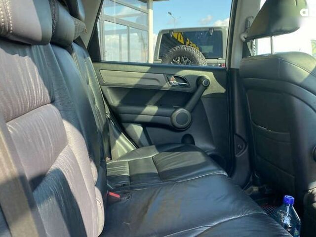 Хонда СРВ, объемом двигателя 2.2 л и пробегом 196 тыс. км за 15000 $, фото 24 на Automoto.ua