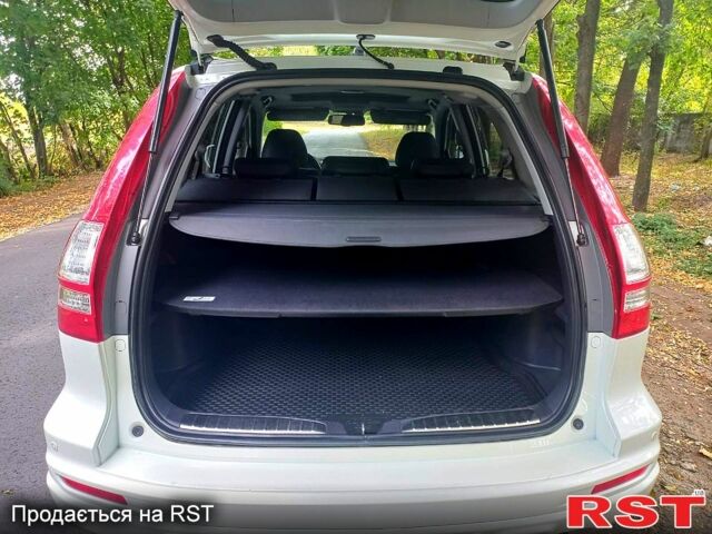 Хонда СРВ, объемом двигателя 2.4 л и пробегом 130 тыс. км за 16500 $, фото 6 на Automoto.ua