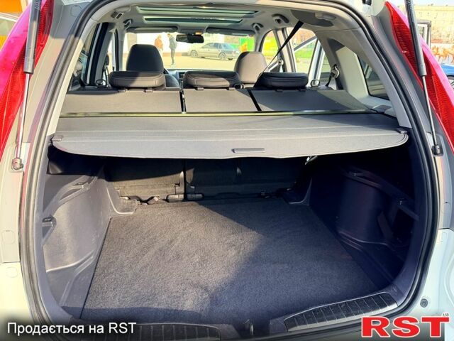 Хонда СРВ, объемом двигателя 2.2 л и пробегом 195 тыс. км за 15800 $, фото 9 на Automoto.ua