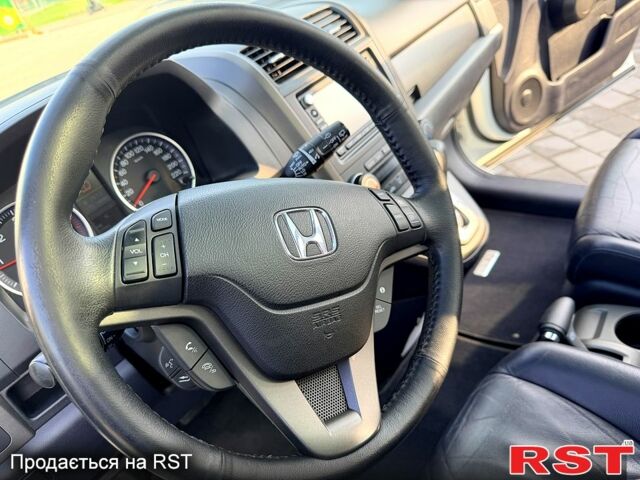 Хонда СРВ, объемом двигателя 2.2 л и пробегом 195 тыс. км за 15800 $, фото 7 на Automoto.ua