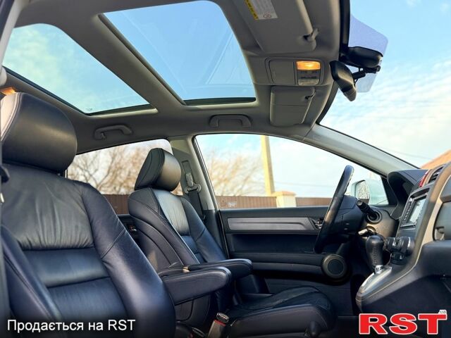 Хонда СРВ, объемом двигателя 2.2 л и пробегом 195 тыс. км за 15800 $, фото 5 на Automoto.ua