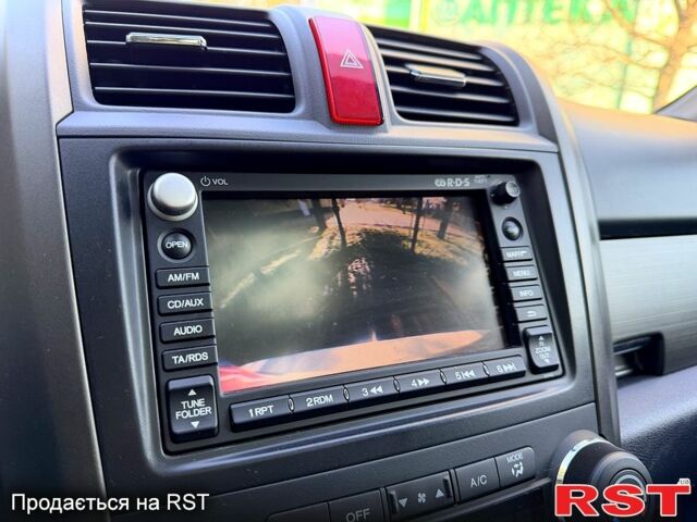 Хонда СРВ, объемом двигателя 2.2 л и пробегом 195 тыс. км за 15800 $, фото 10 на Automoto.ua