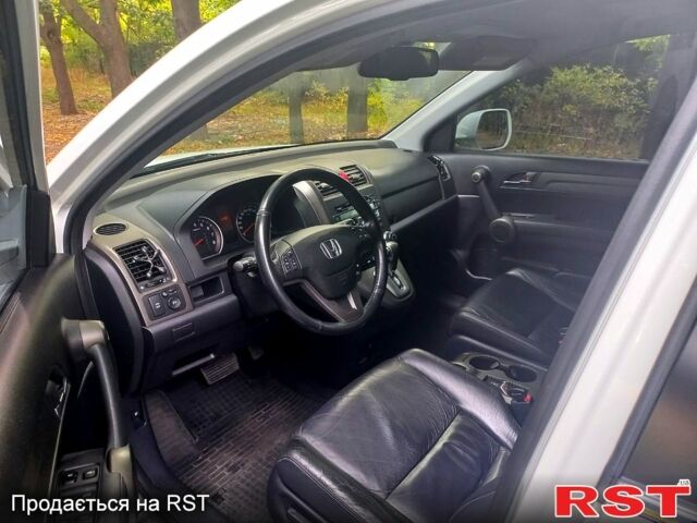 Хонда СРВ, объемом двигателя 2.4 л и пробегом 130 тыс. км за 16500 $, фото 3 на Automoto.ua