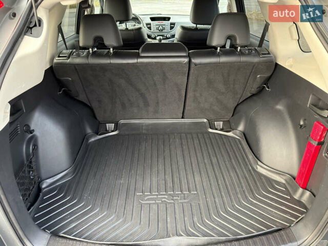 Хонда СРВ, объемом двигателя 2.2 л и пробегом 261 тыс. км за 18800 $, фото 48 на Automoto.ua