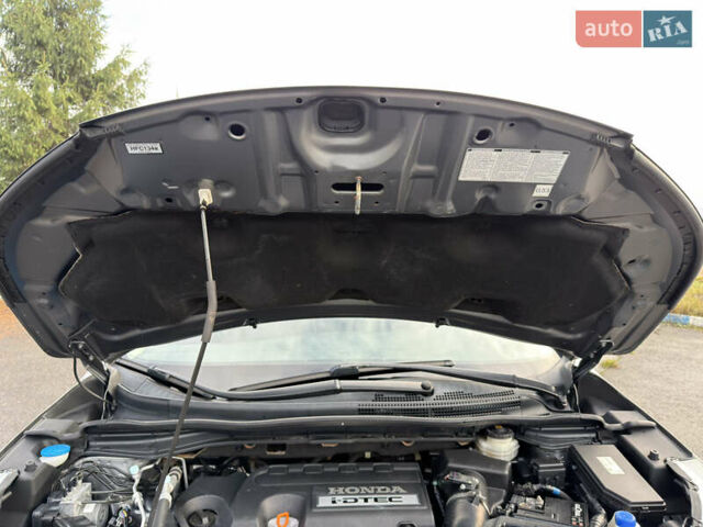 Хонда СРВ, объемом двигателя 2.2 л и пробегом 261 тыс. км за 18800 $, фото 60 на Automoto.ua