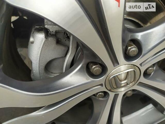 Хонда СРВ, объемом двигателя 1.6 л и пробегом 194 тыс. км за 15700 $, фото 14 на Automoto.ua
