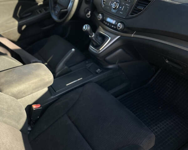 Хонда СРВ, объемом двигателя 2.2 л и пробегом 269 тыс. км за 14600 $, фото 28 на Automoto.ua