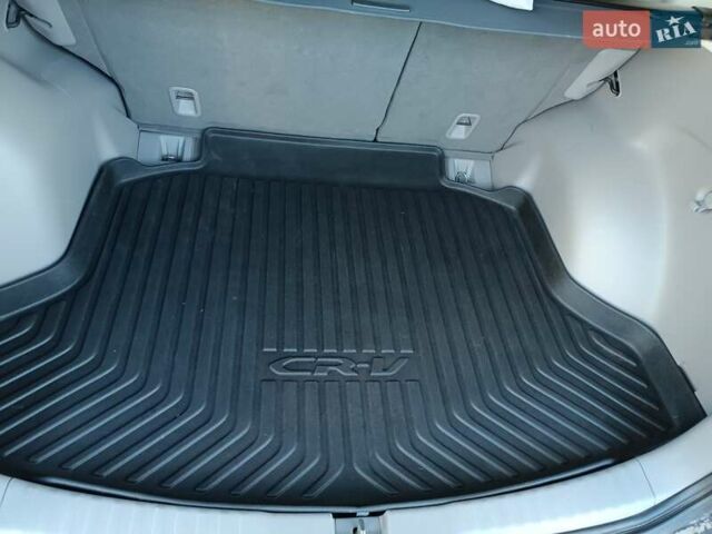 Хонда СРВ, объемом двигателя 2.35 л и пробегом 189 тыс. км за 12400 $, фото 28 на Automoto.ua