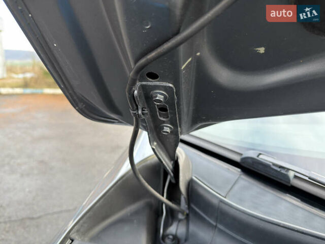 Хонда СРВ, объемом двигателя 2.2 л и пробегом 261 тыс. км за 18800 $, фото 63 на Automoto.ua