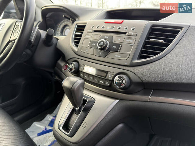 Хонда СРВ, объемом двигателя 2.2 л и пробегом 261 тыс. км за 18800 $, фото 39 на Automoto.ua