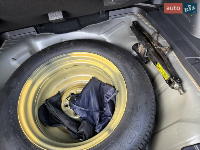 Хонда СРВ, объемом двигателя 2.2 л и пробегом 261 тыс. км за 18800 $, фото 49 на Automoto.ua