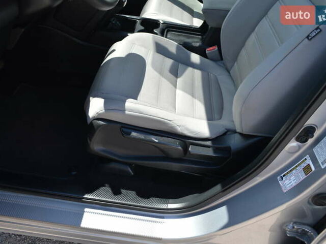 Хонда СРВ, объемом двигателя 2.36 л и пробегом 148 тыс. км за 19999 $, фото 6 на Automoto.ua