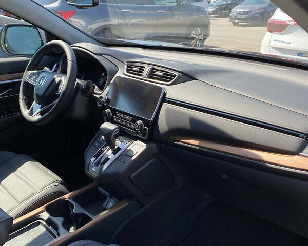 Хонда СРВ, объемом двигателя 1.5 л и пробегом 50 тыс. км за 32000 $, фото 8 на Automoto.ua