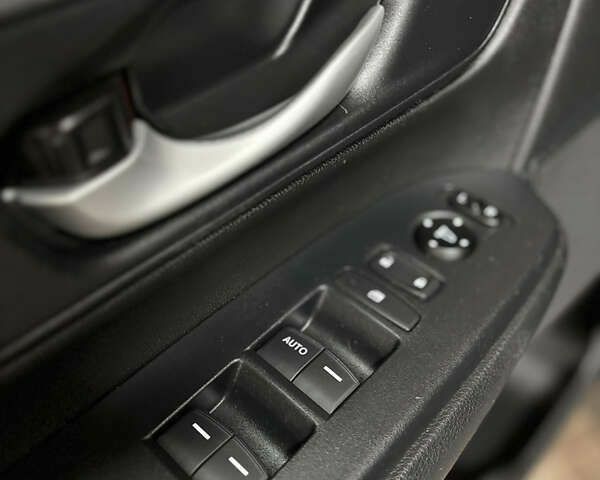 Хонда СРВ, объемом двигателя 0 л и пробегом 89 тыс. км за 26800 $, фото 11 на Automoto.ua